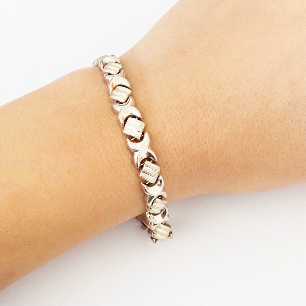 Vintage Sterling silver x link bracelet 7.25” - Picture 2 of 6